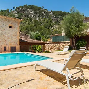  Сasa de vacaciones Fabulous Rural House With Views To The Mountains With Swimming Pool